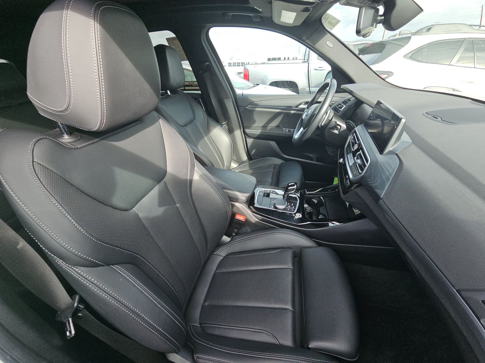 2024 BMW X3 sDrive30i RWD