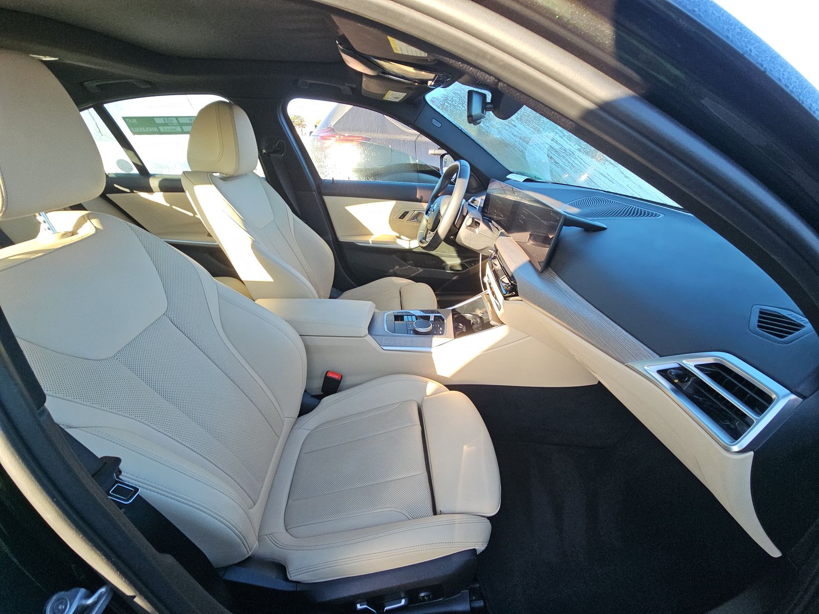 2025 BMW 3 Series 330i RWD