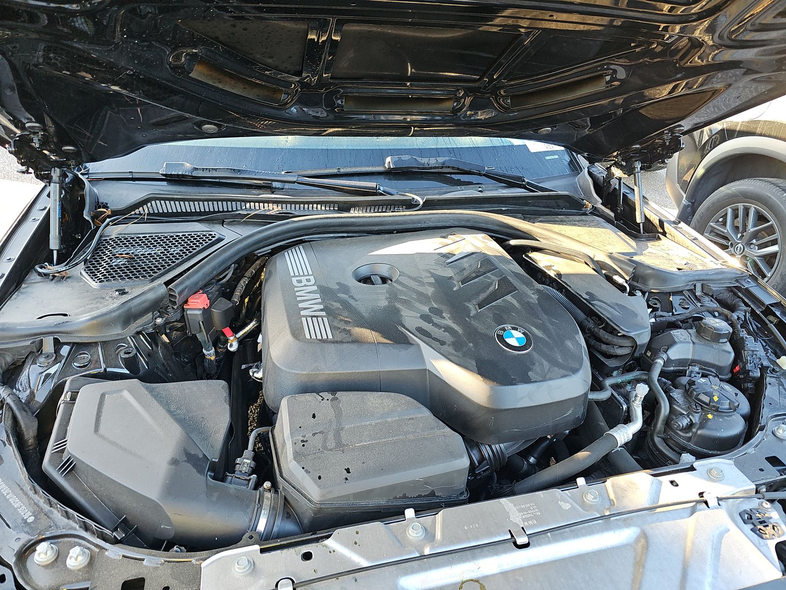 2025 BMW 3 Series 330i RWD