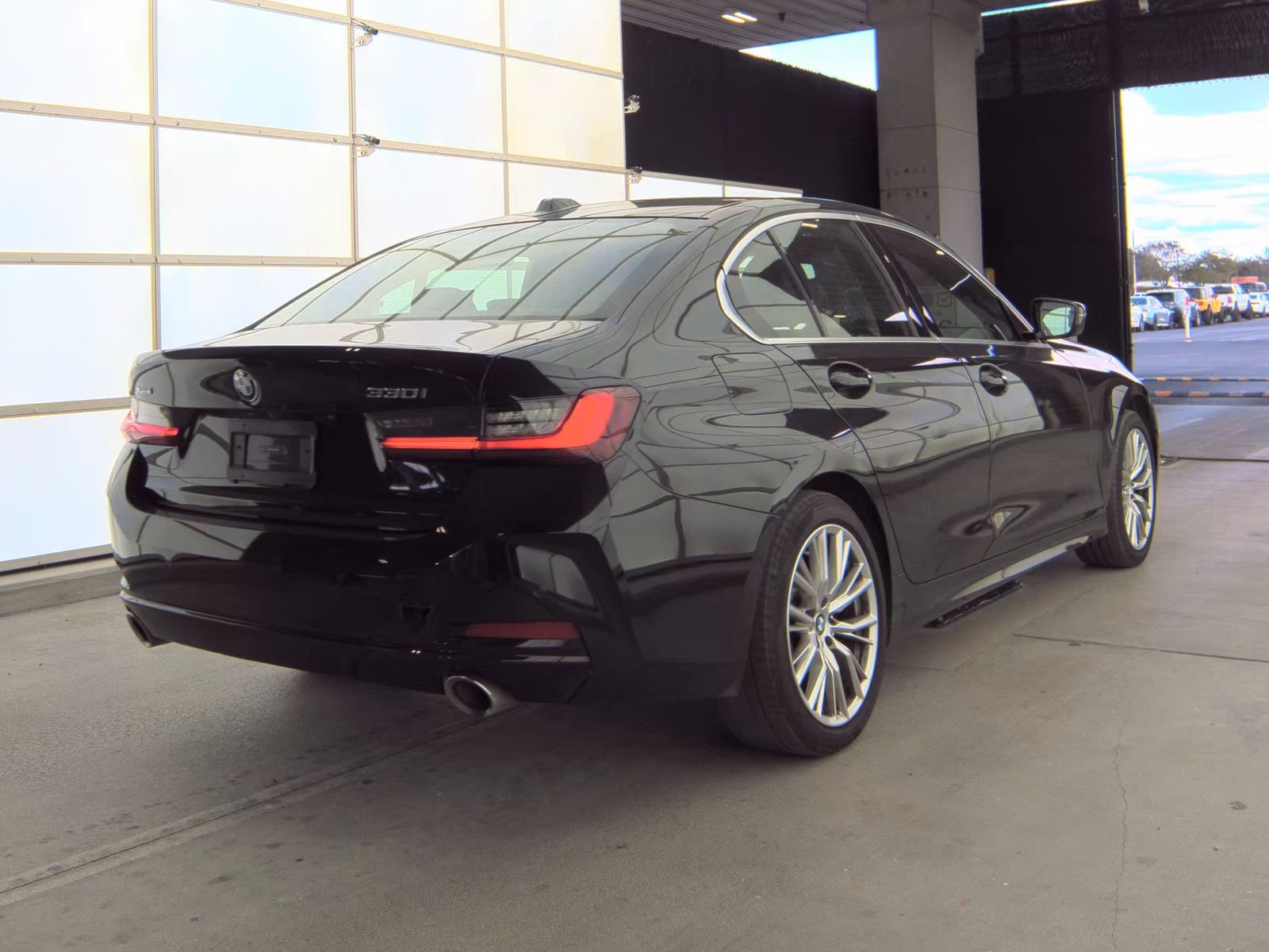 2024 BMW 3 Series 330i xDrive AWD