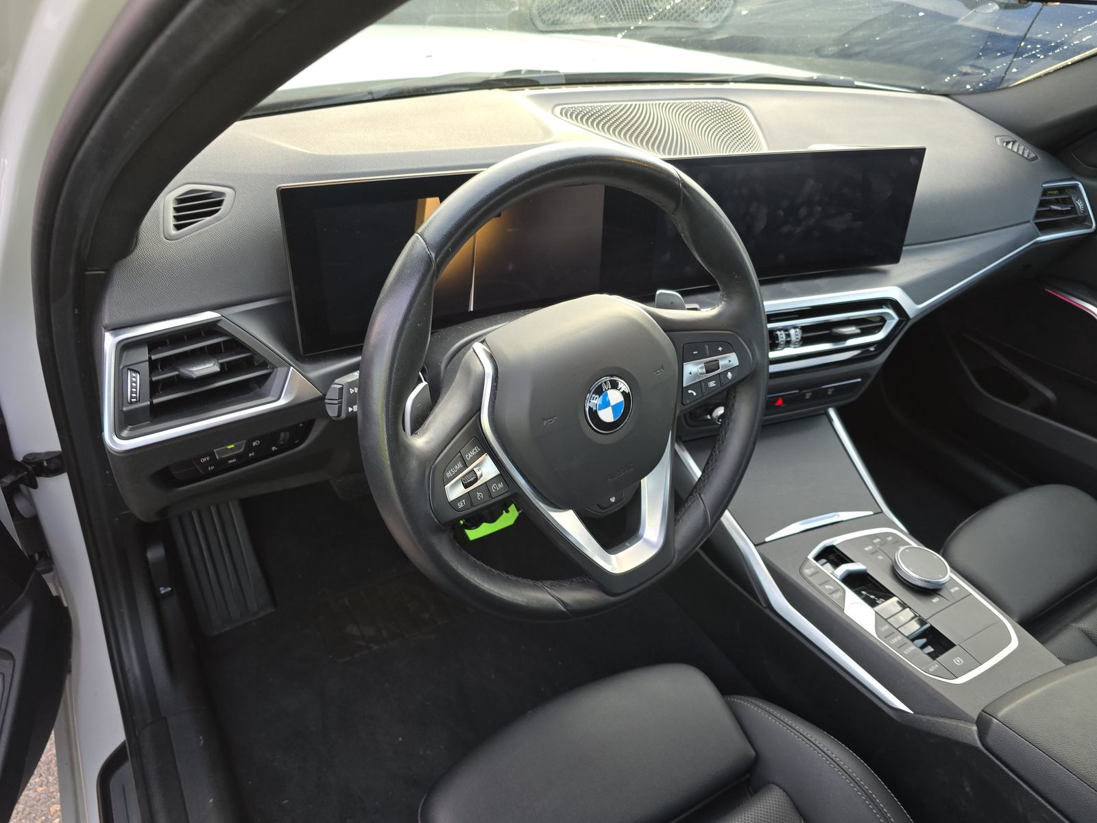 2024 BMW 3 Series 330i xDrive AWD