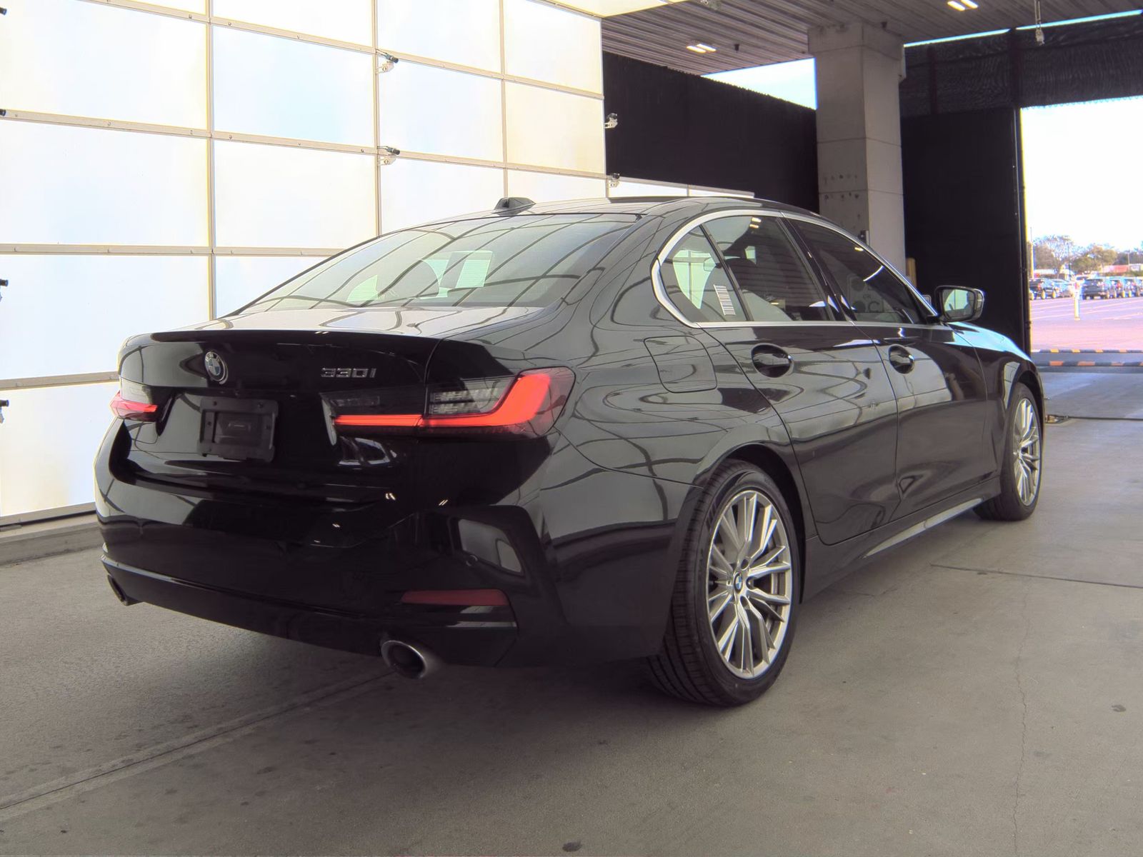 2024 BMW 3 Series 330i RWD