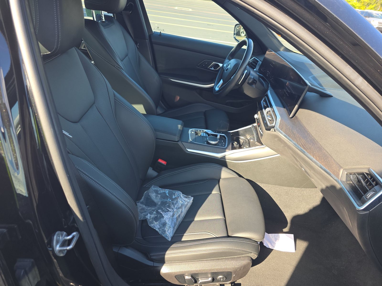 2024 BMW 3 Series 330i RWD