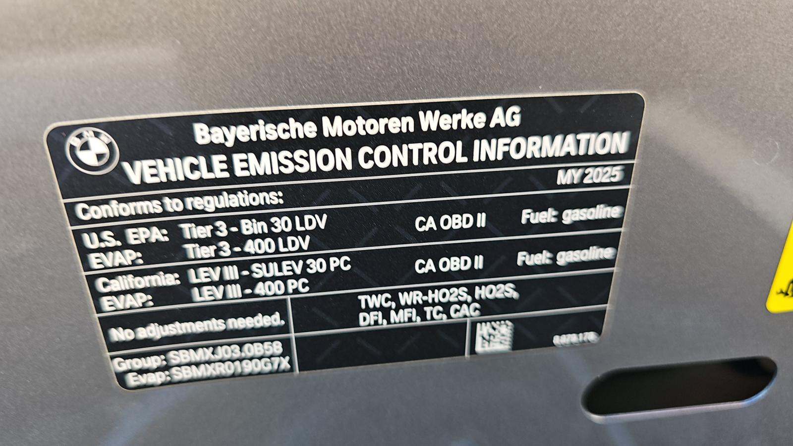 2025 BMW 7 Series 740i RWD