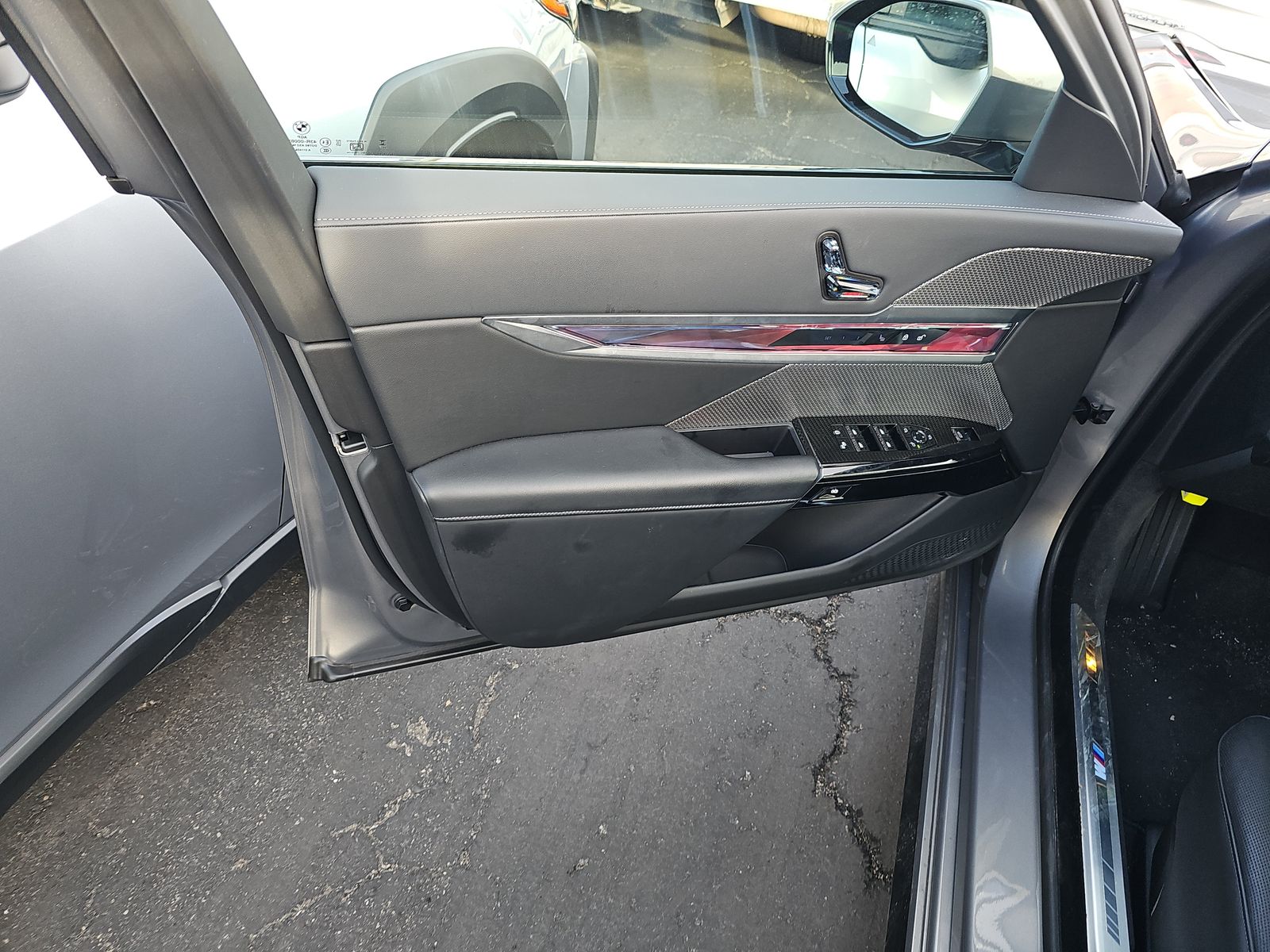 2025 BMW 7 Series 740i RWD