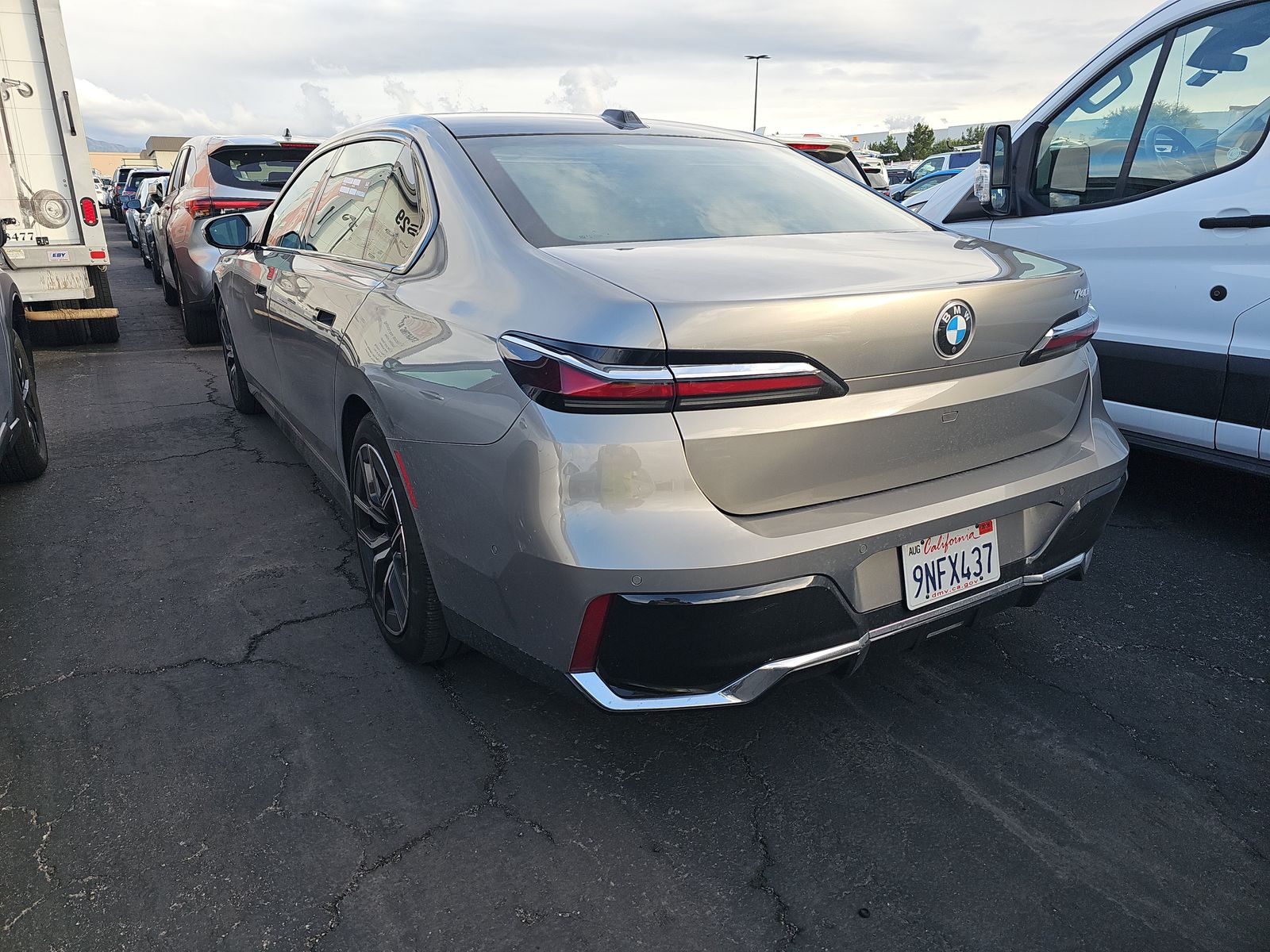 2025 BMW 7 Series 740i RWD