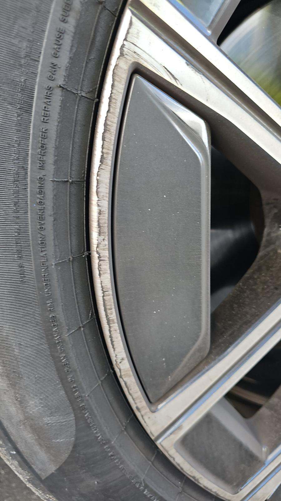 2025 BMW 7 Series 740i RWD