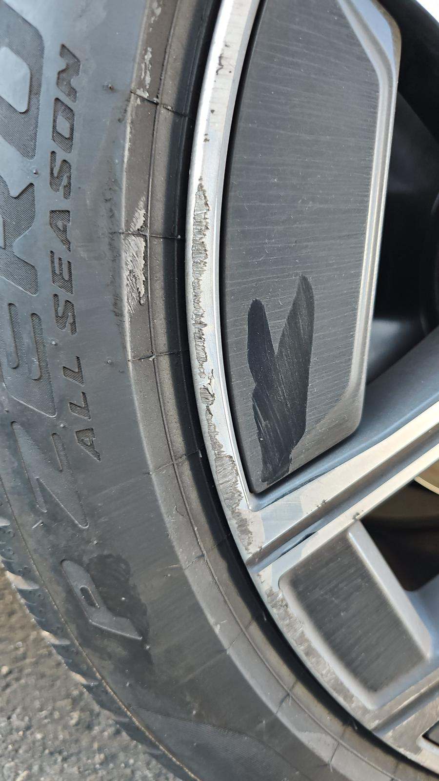 2025 BMW 7 Series 740i RWD