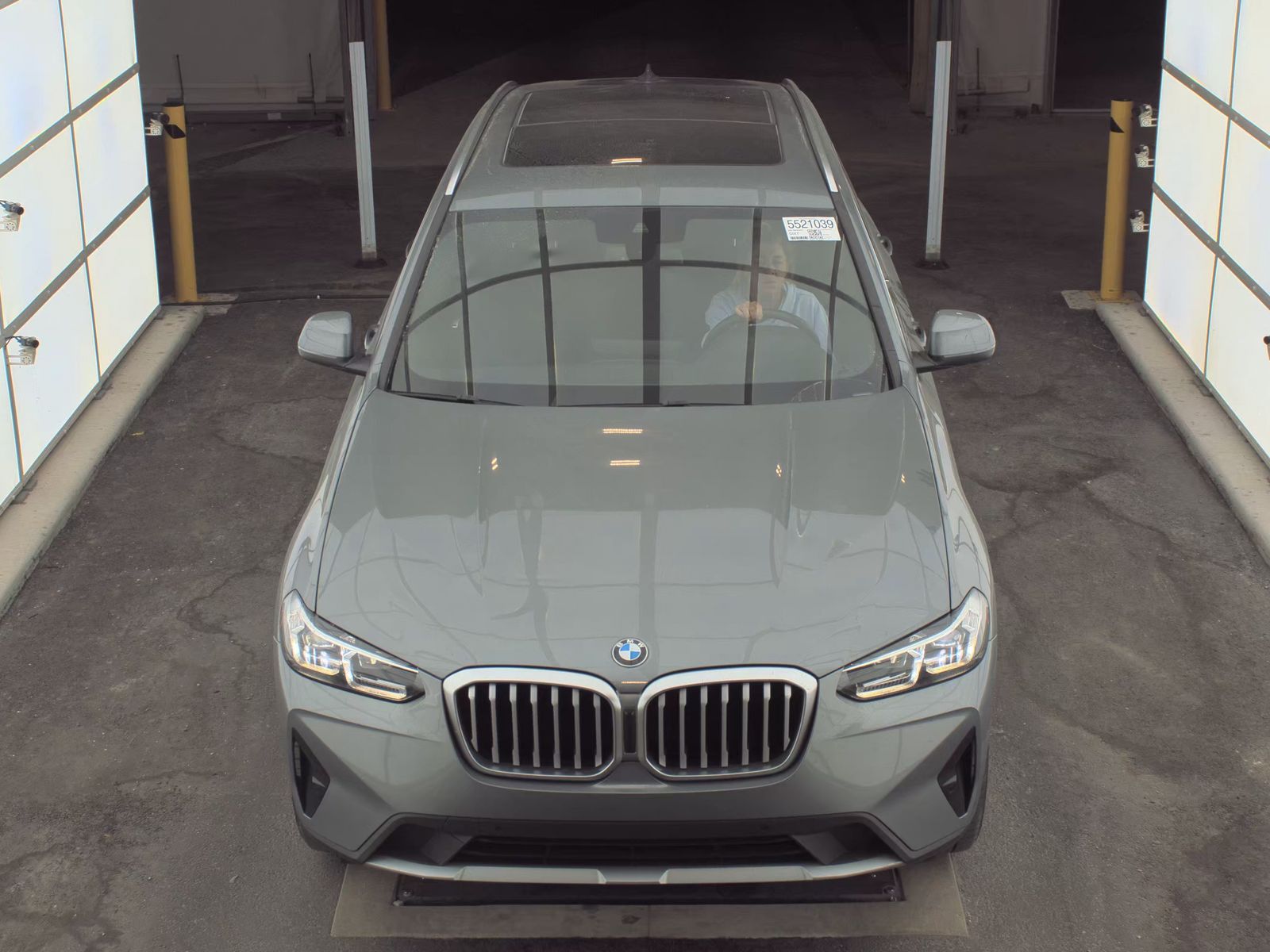 2024 BMW X3 sDrive30i RWD