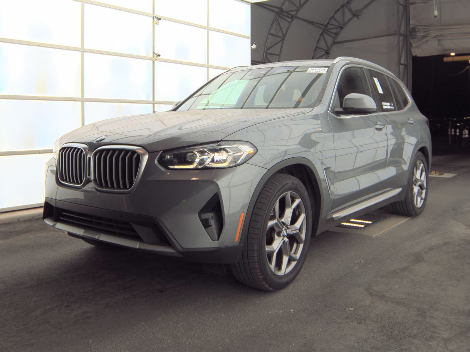 2024 BMW X3 sDrive30i RWD