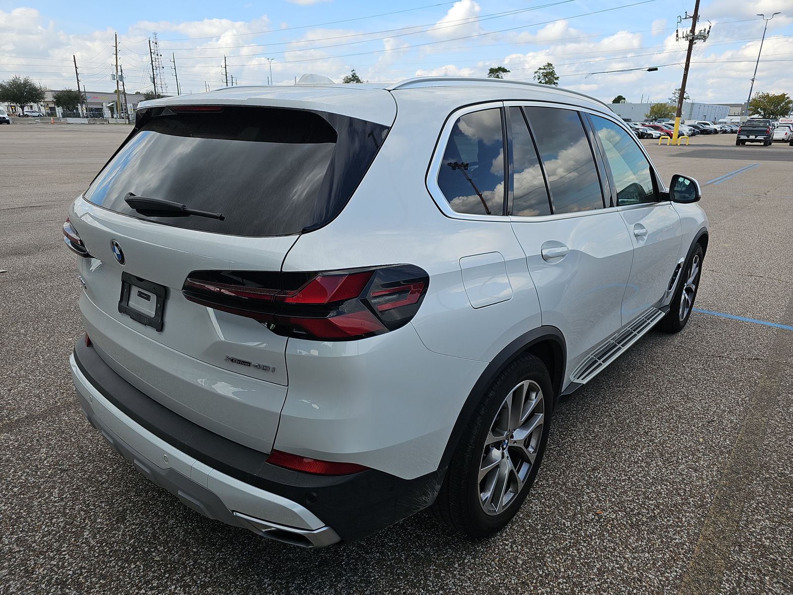 2025 BMW X5 xDrive40i AWD