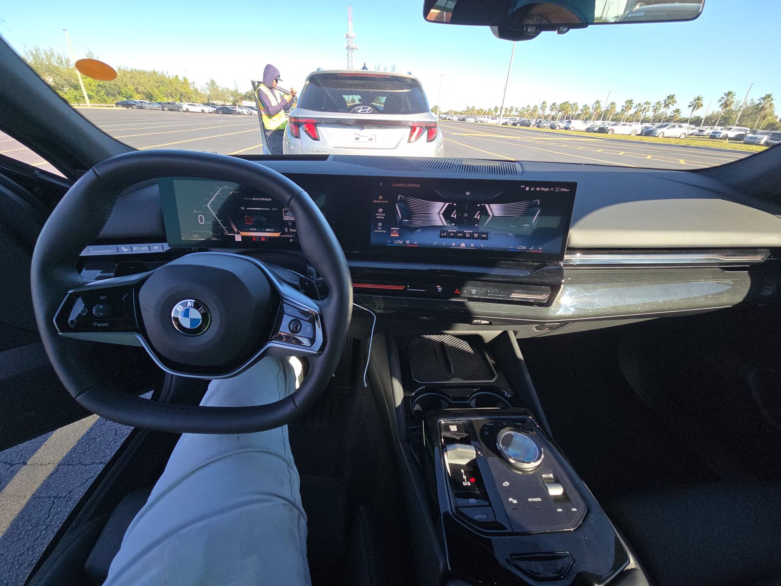 2025 BMW 5 Series 530i RWD