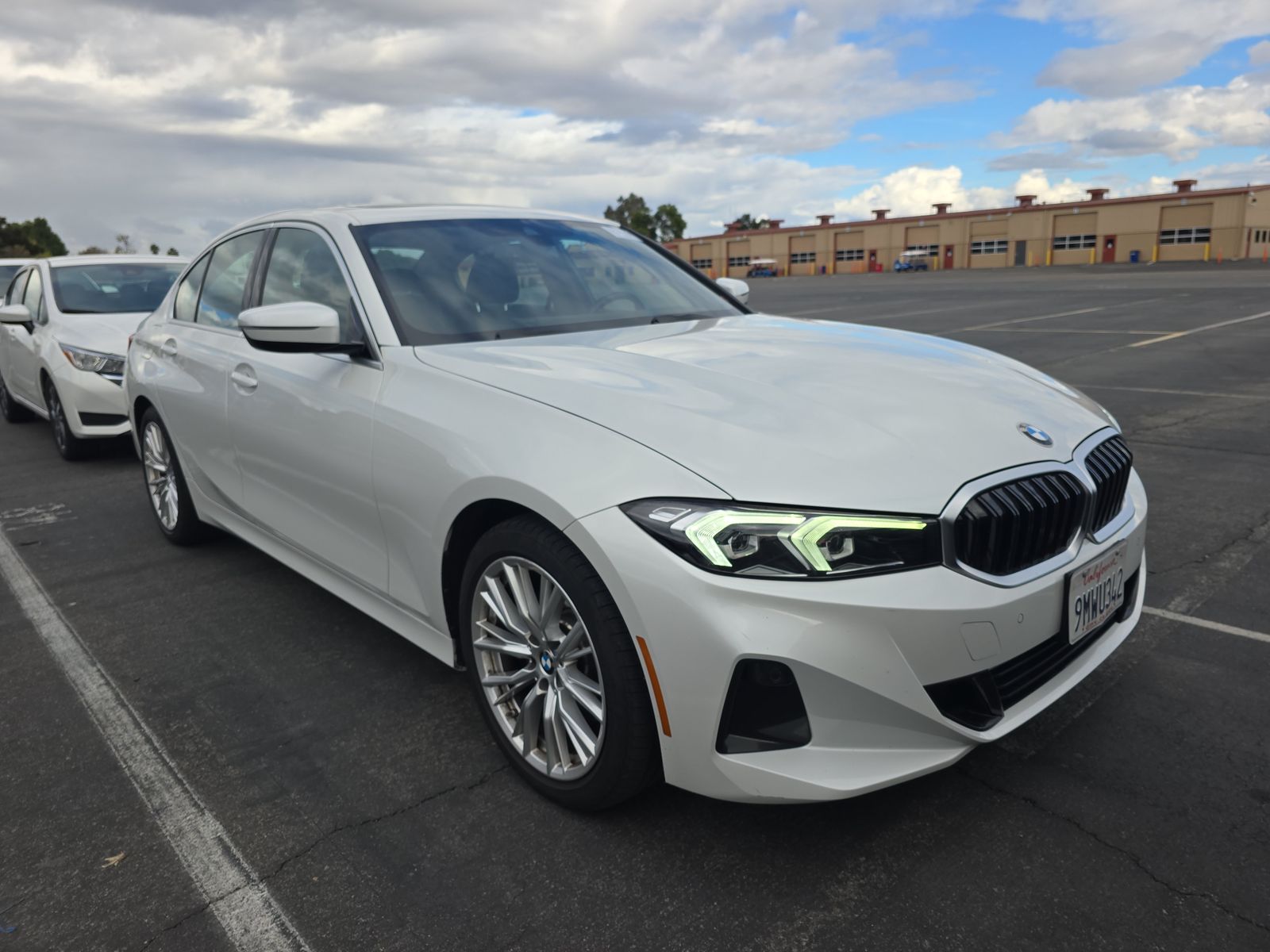 2024 BMW 3 Series 330i RWD