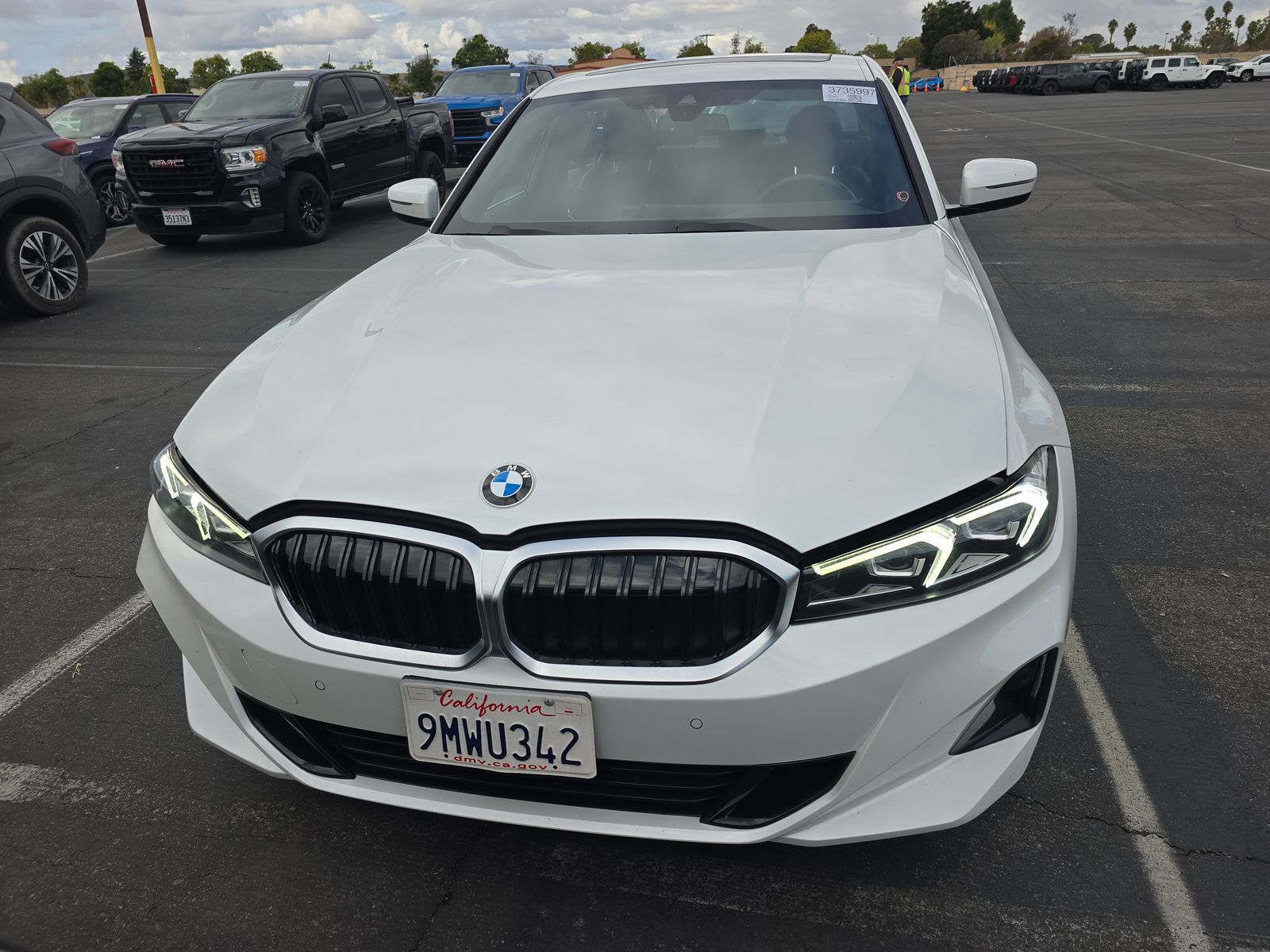 2024 BMW 3 Series 330i RWD