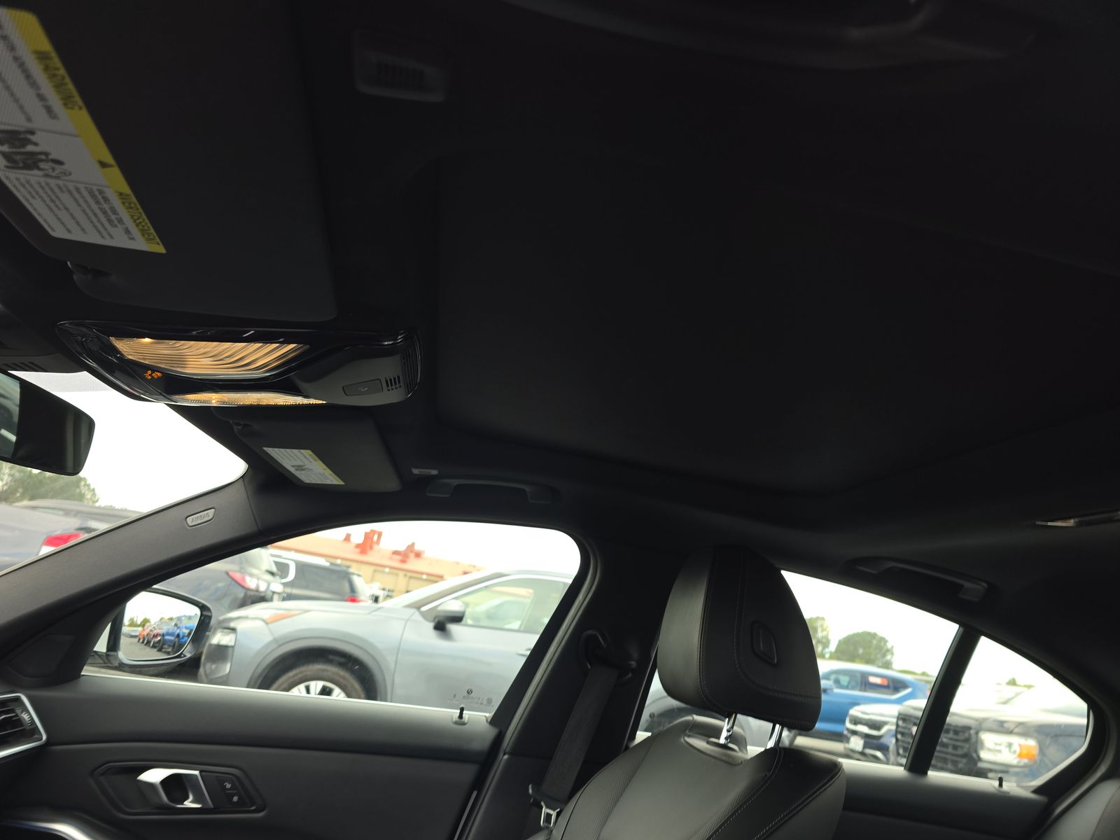 2024 BMW 3 Series 330i RWD