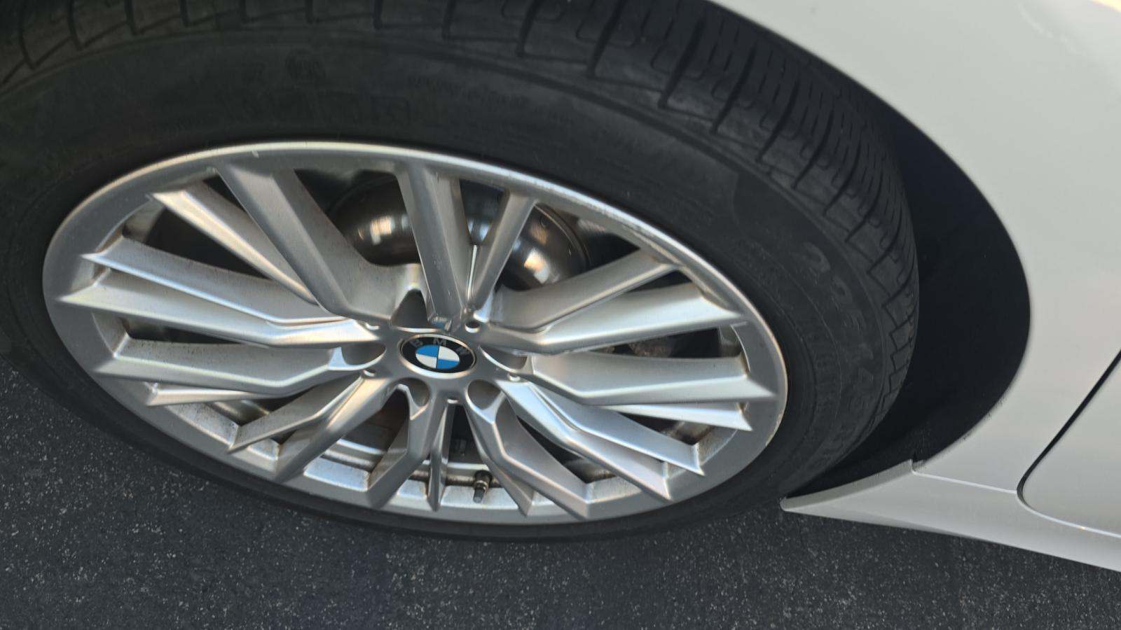 2024 BMW 3 Series 330i RWD