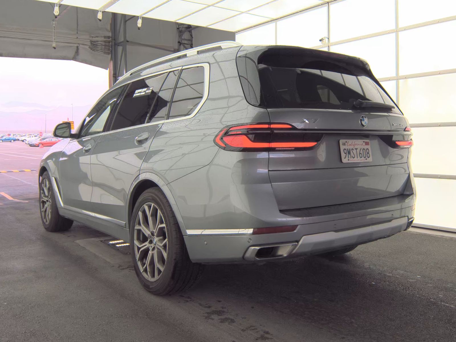 2025 BMW X7 xDrive40i AWD