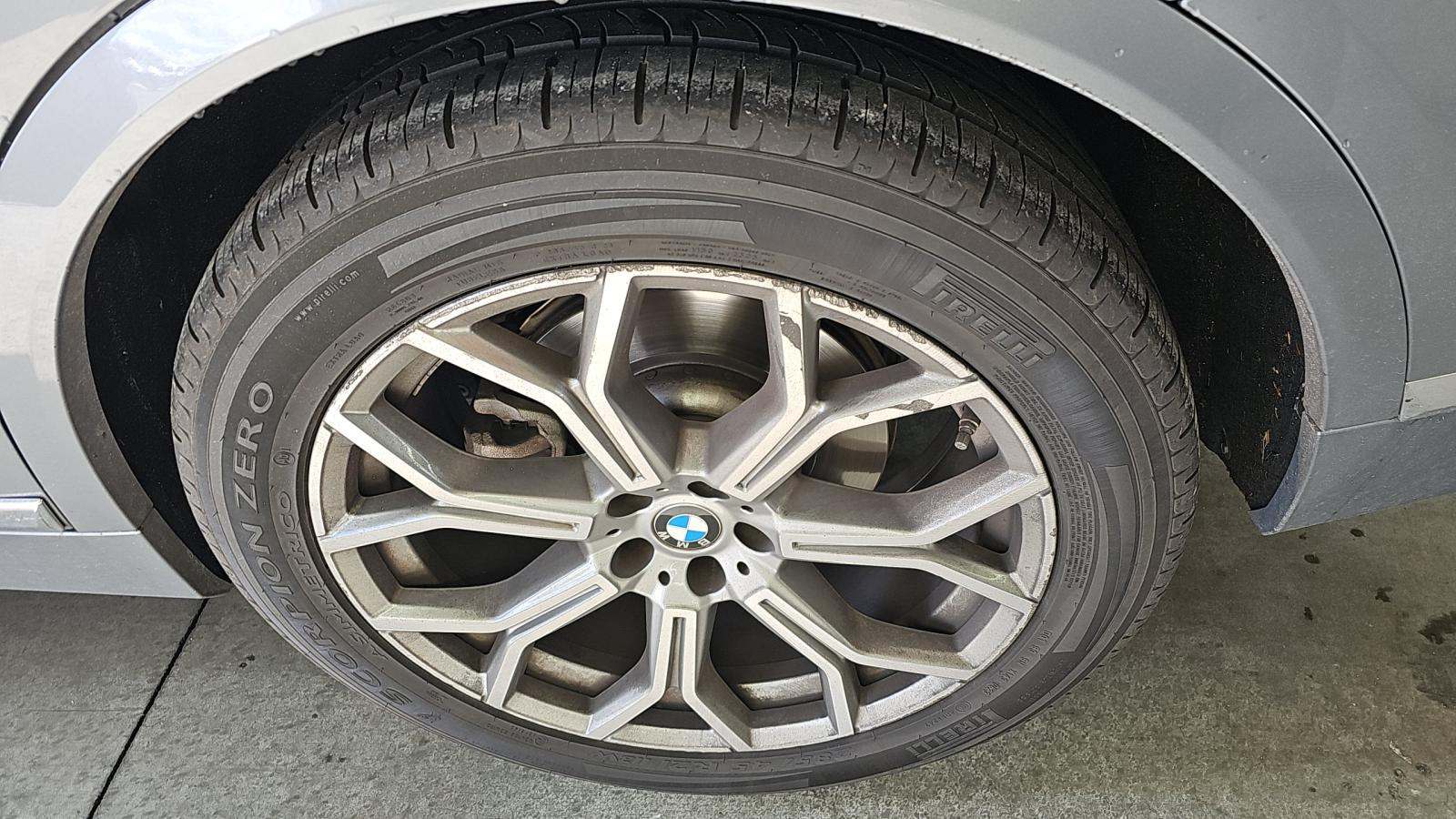 2025 BMW X7 xDrive40i AWD