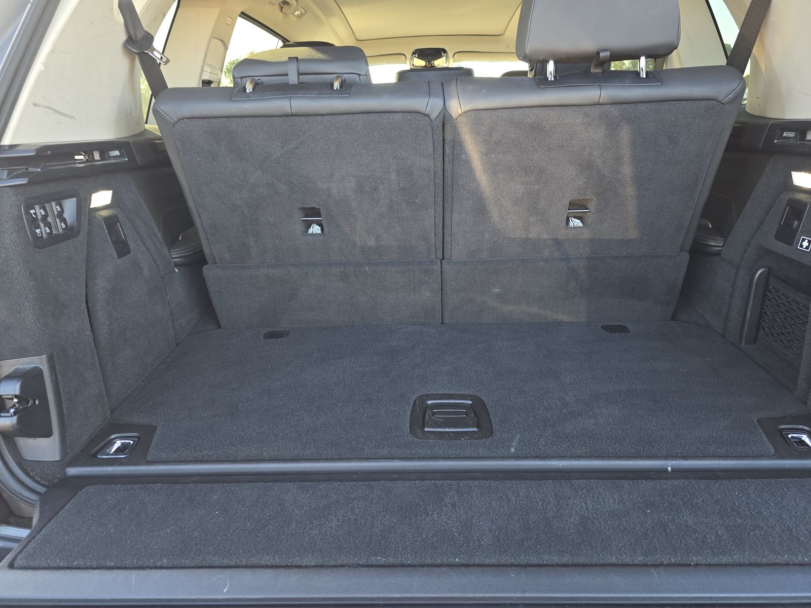 2023 BMW X7 xDrive40i AWD