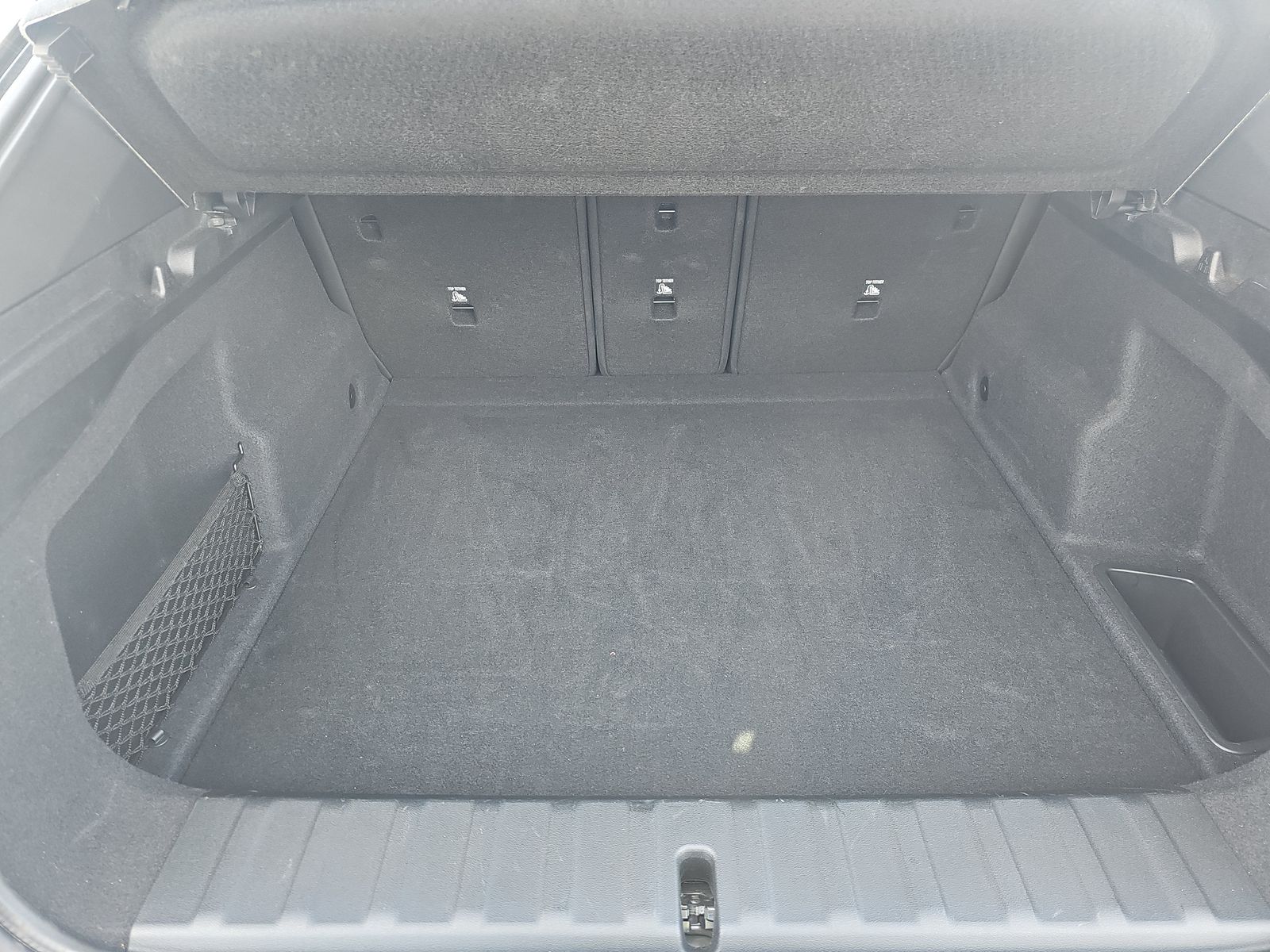 2025 BMW X2 xDrive28i AWD