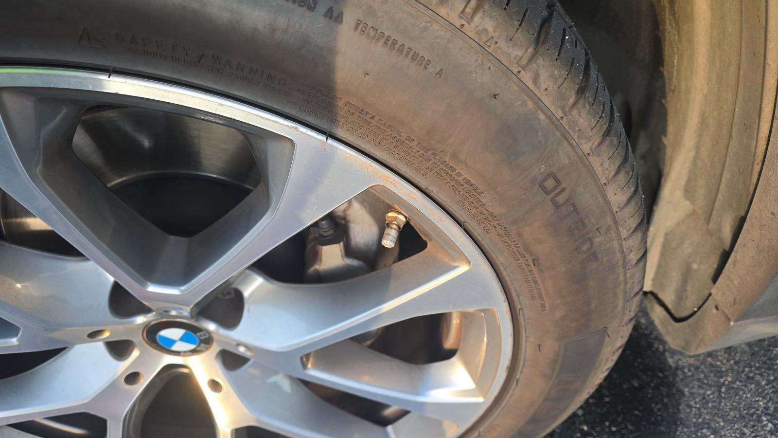 2023 BMW X5 xDrive40i AWD