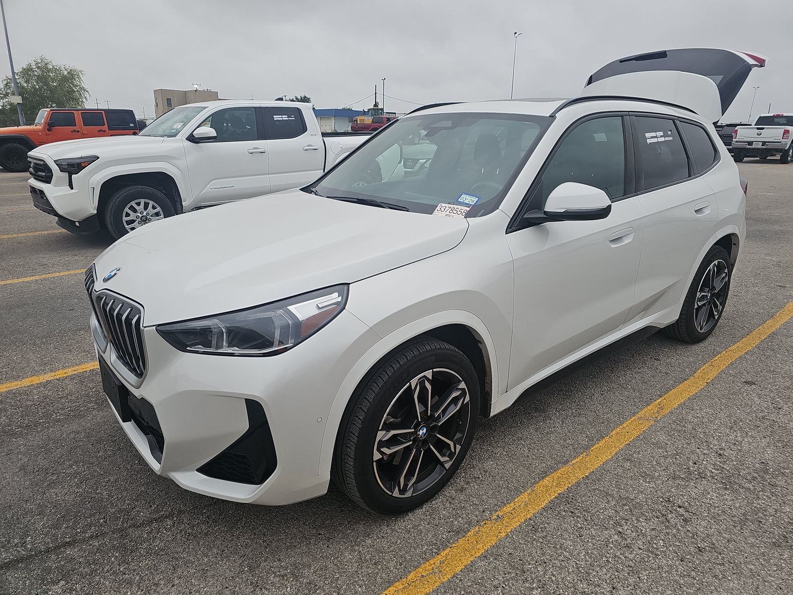 2025 BMW X1 xDrive28i AWD