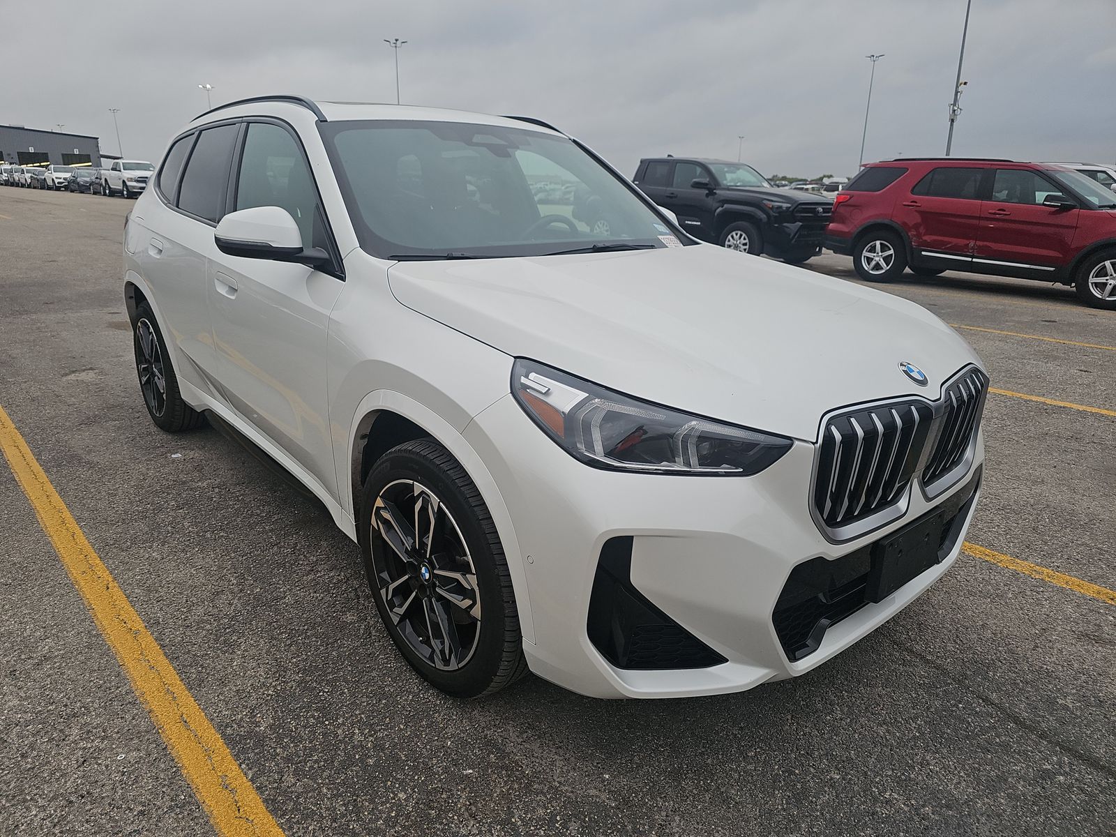 2025 BMW X1 xDrive28i AWD