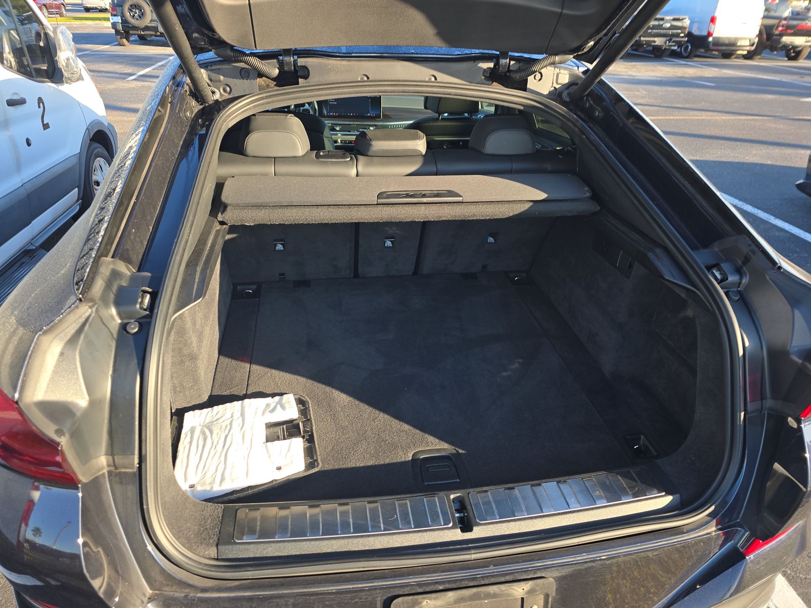 2025 BMW X6 xDrive40i AWD