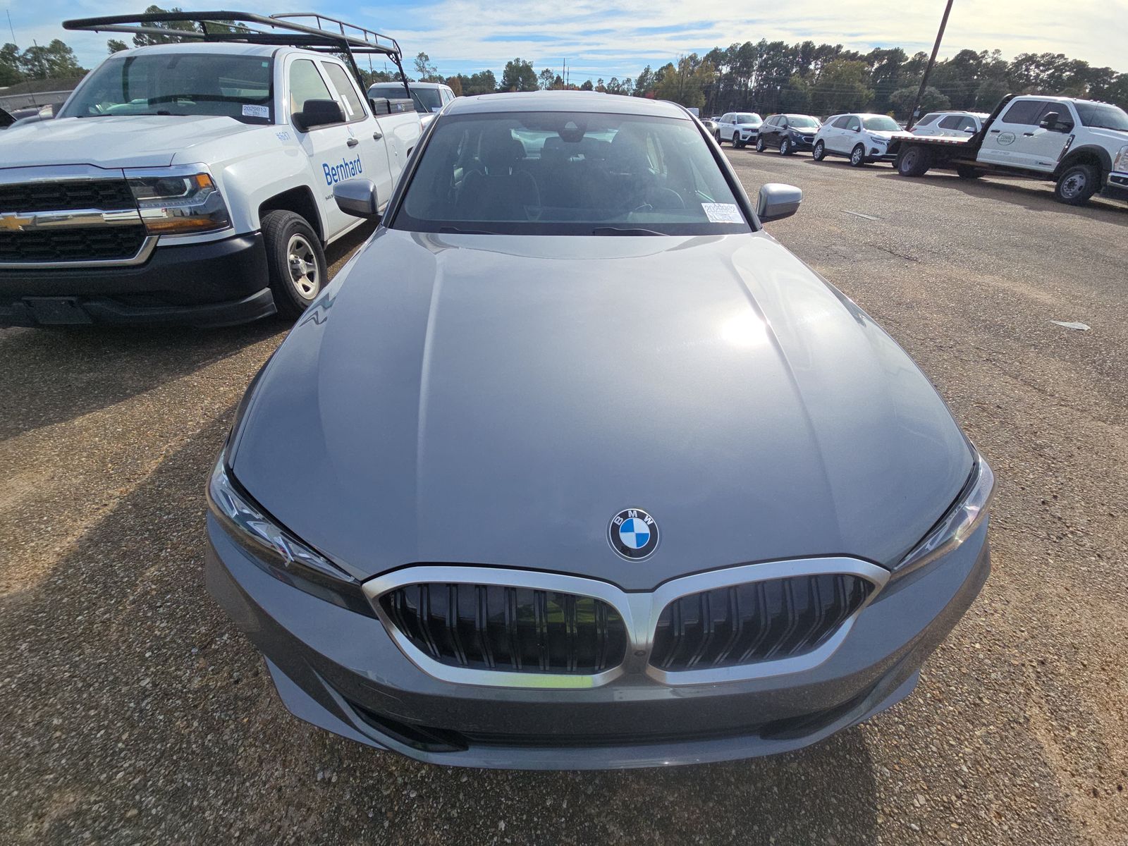 2025 BMW 3 Series 330i RWD