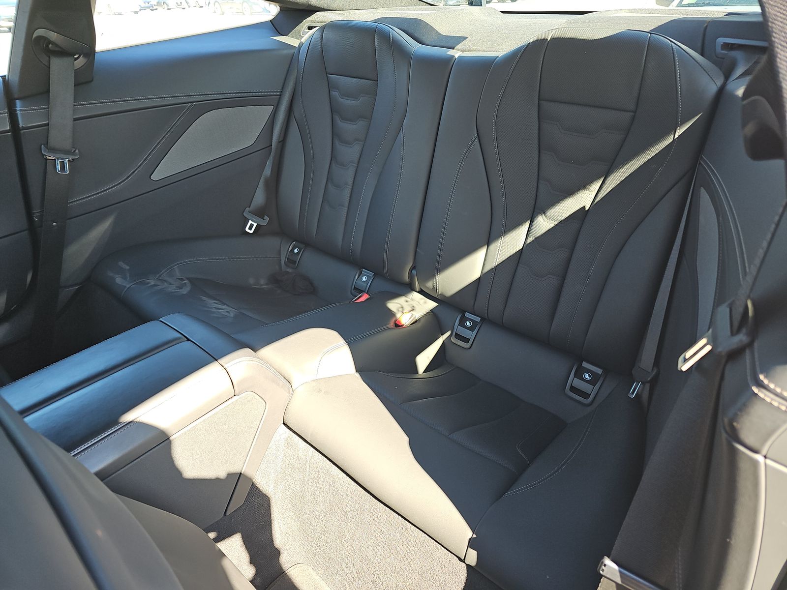 2025 BMW 8 Series 840i xDrive AWD