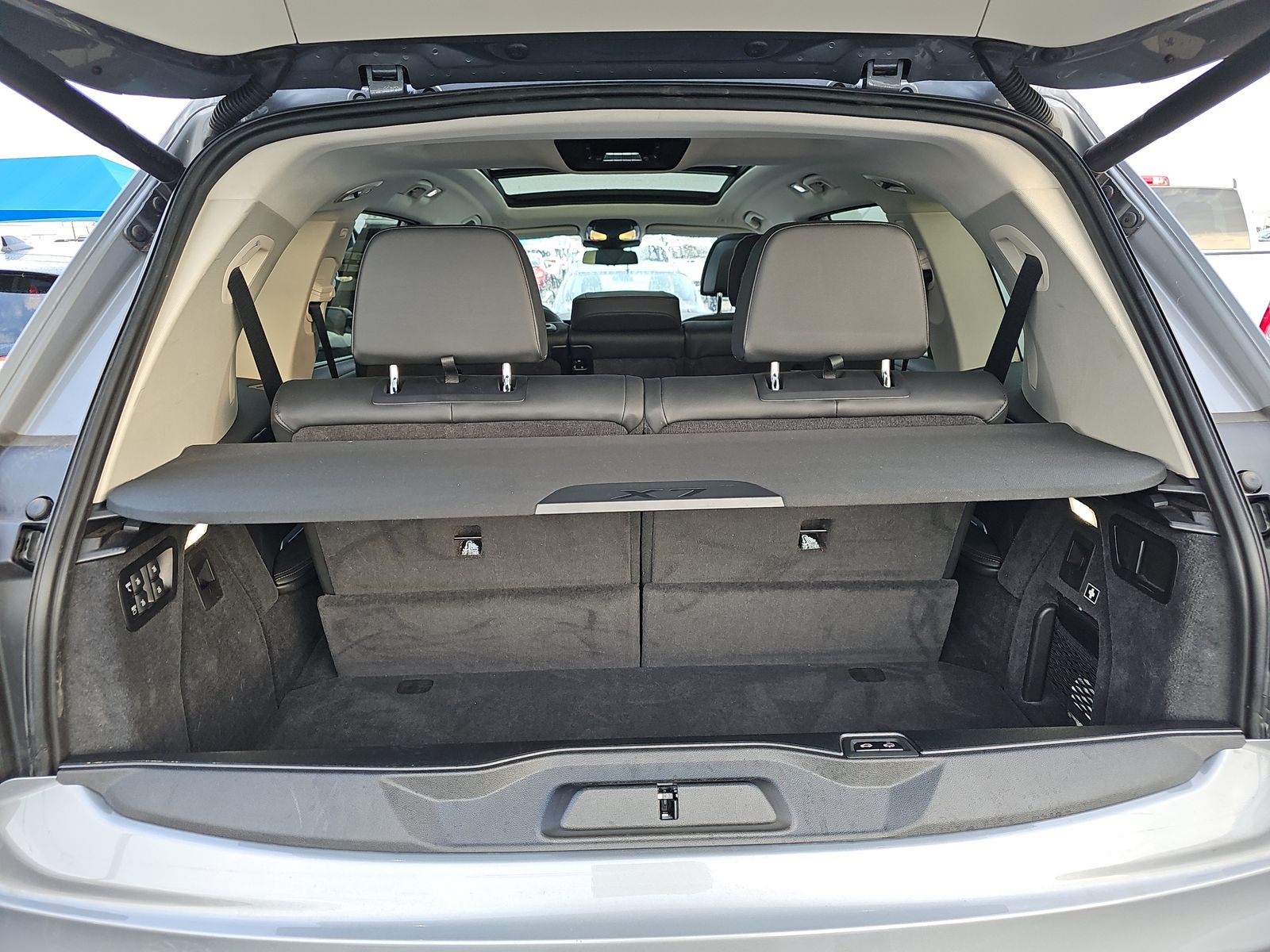 2025 BMW X7 xDrive40i AWD