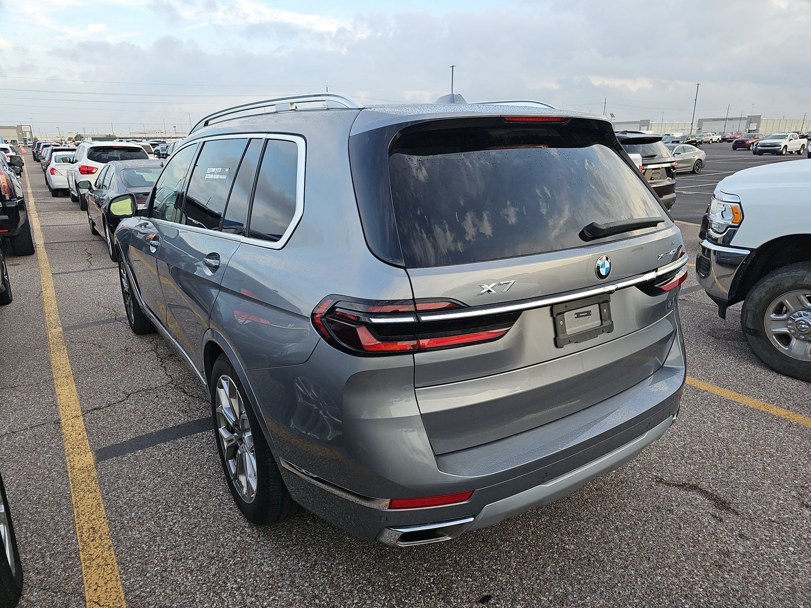 2025 BMW X7 xDrive40i AWD