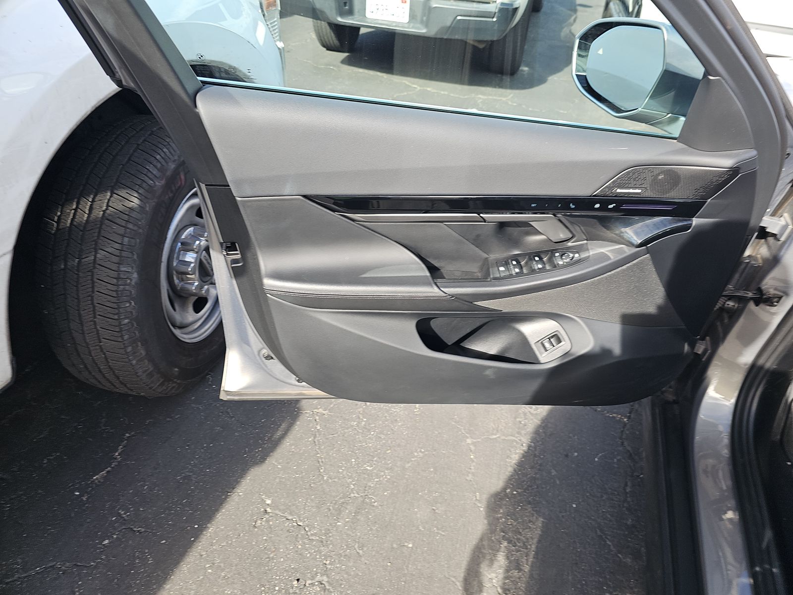 2024 BMW 5 Series 530i RWD