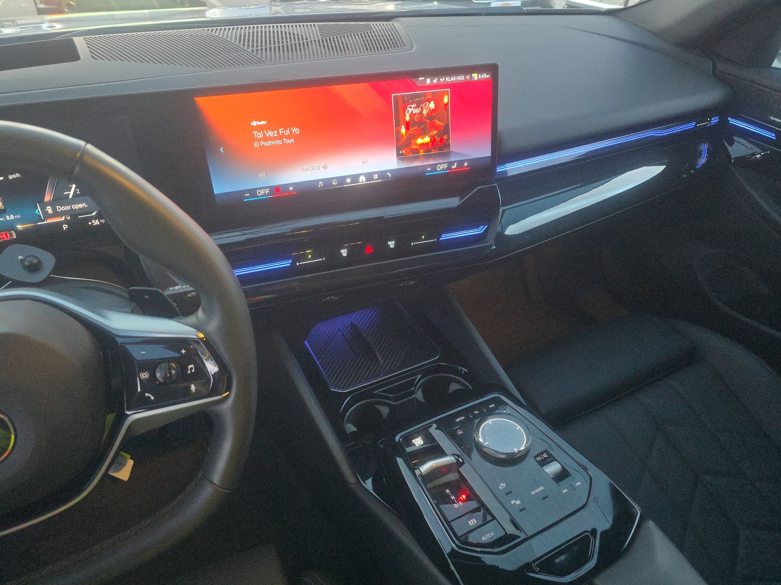 2025 BMW 5 Series 530i RWD