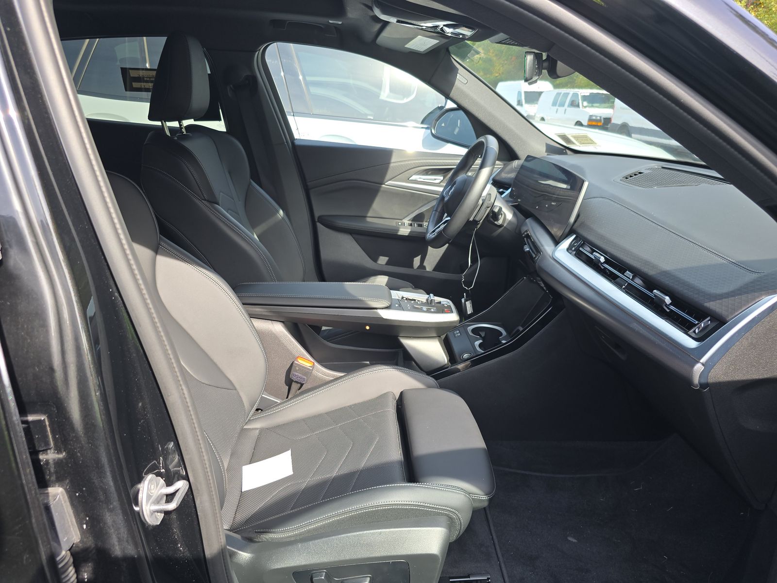 2025 BMW X2 xDrive28i AWD