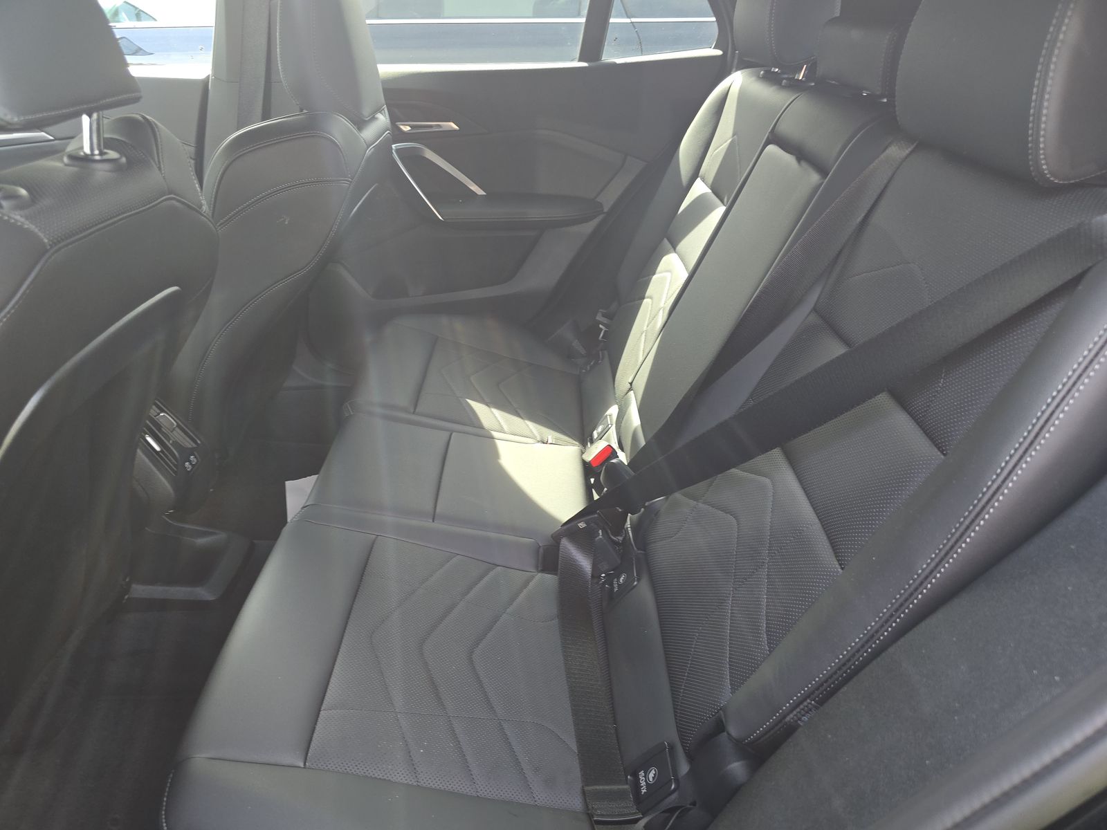 2025 BMW X2 xDrive28i AWD