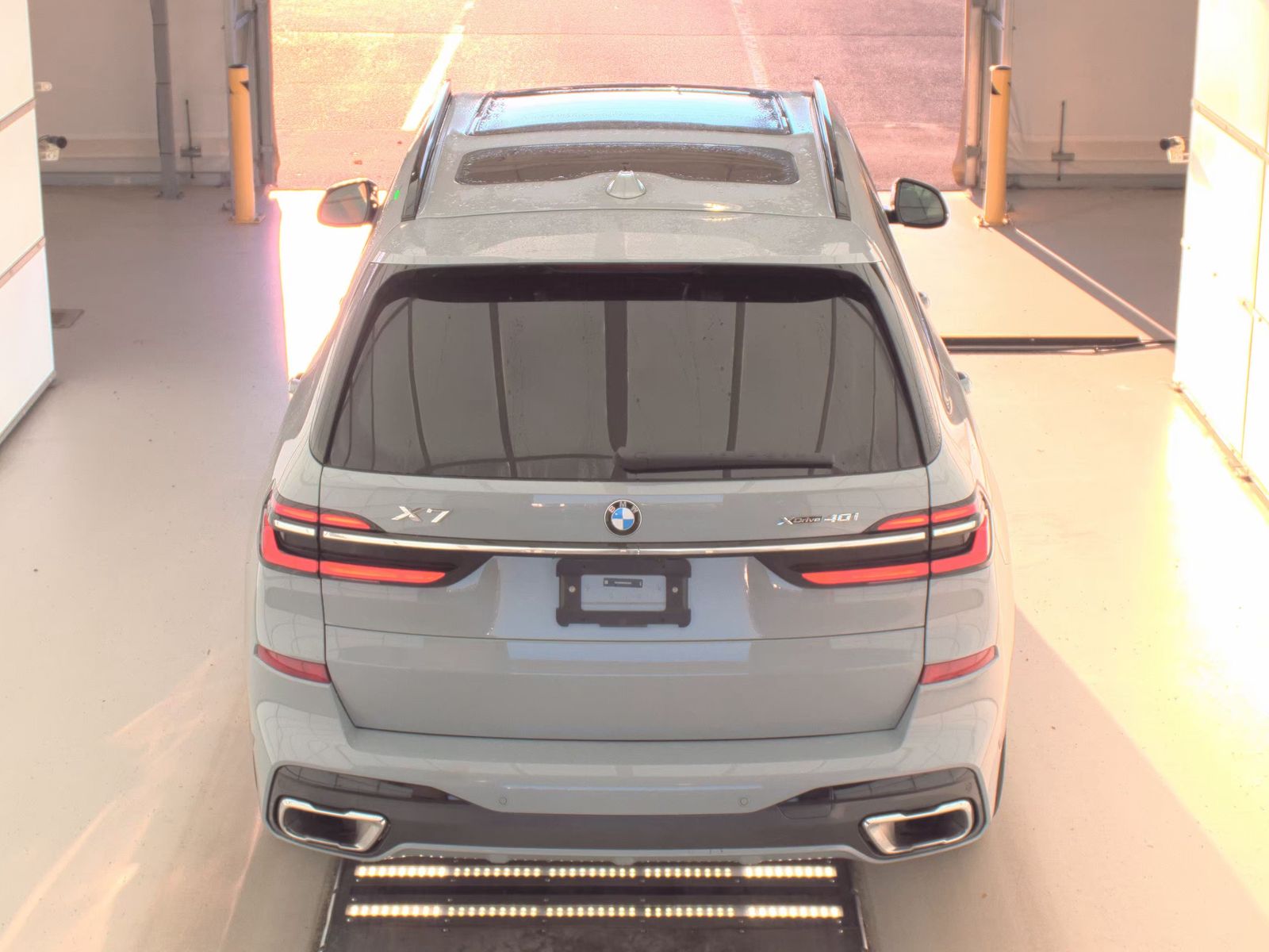 2025 BMW X7 xDrive40i AWD