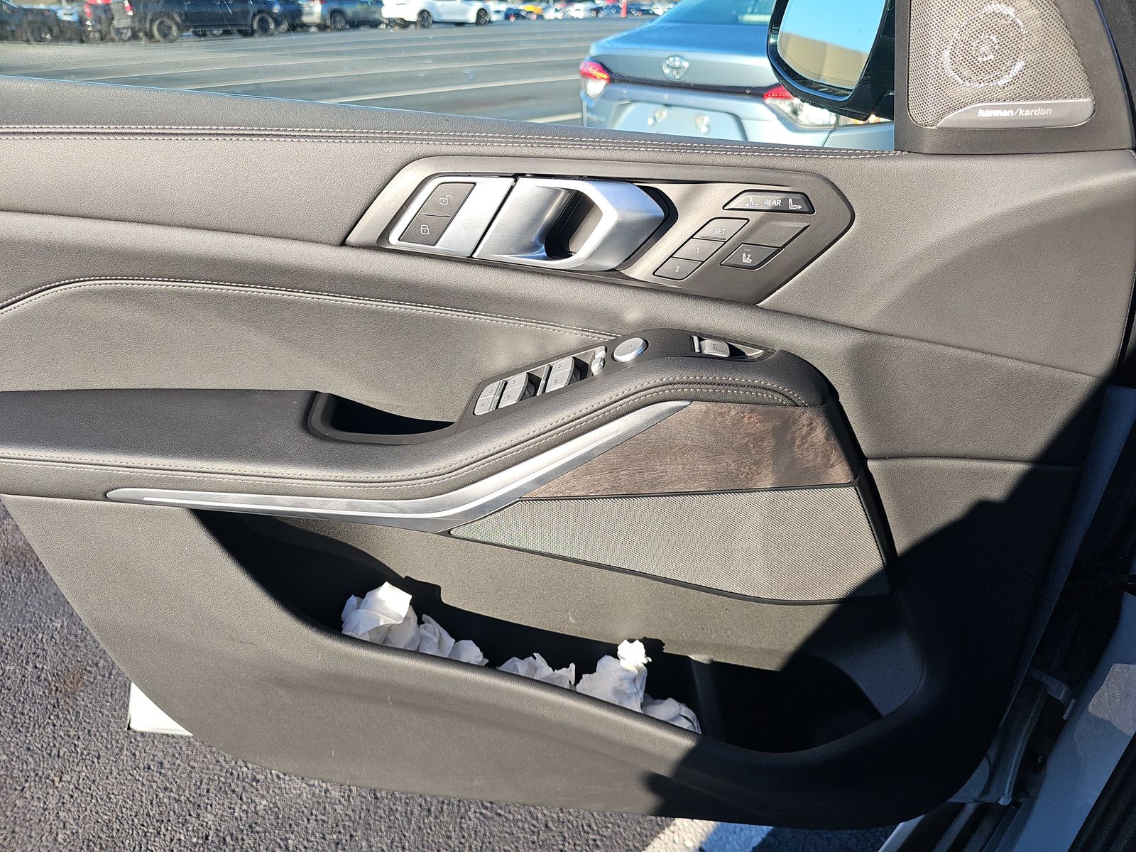 2025 BMW X7 xDrive40i AWD