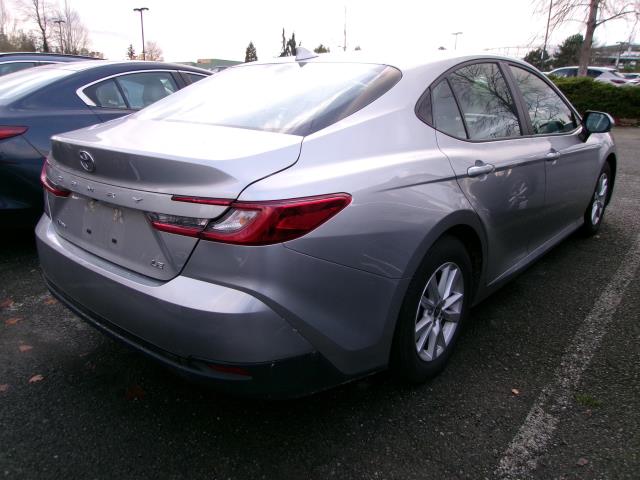 2025 Toyota Camry LE FWD