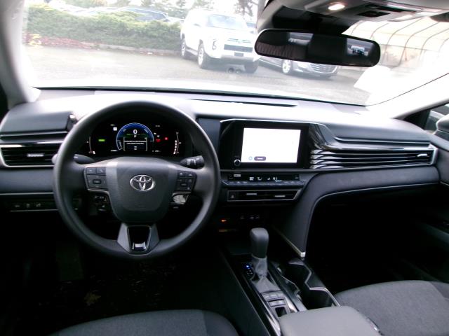 2025 Toyota Camry LE FWD