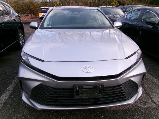 2025 Toyota Camry LE FWD