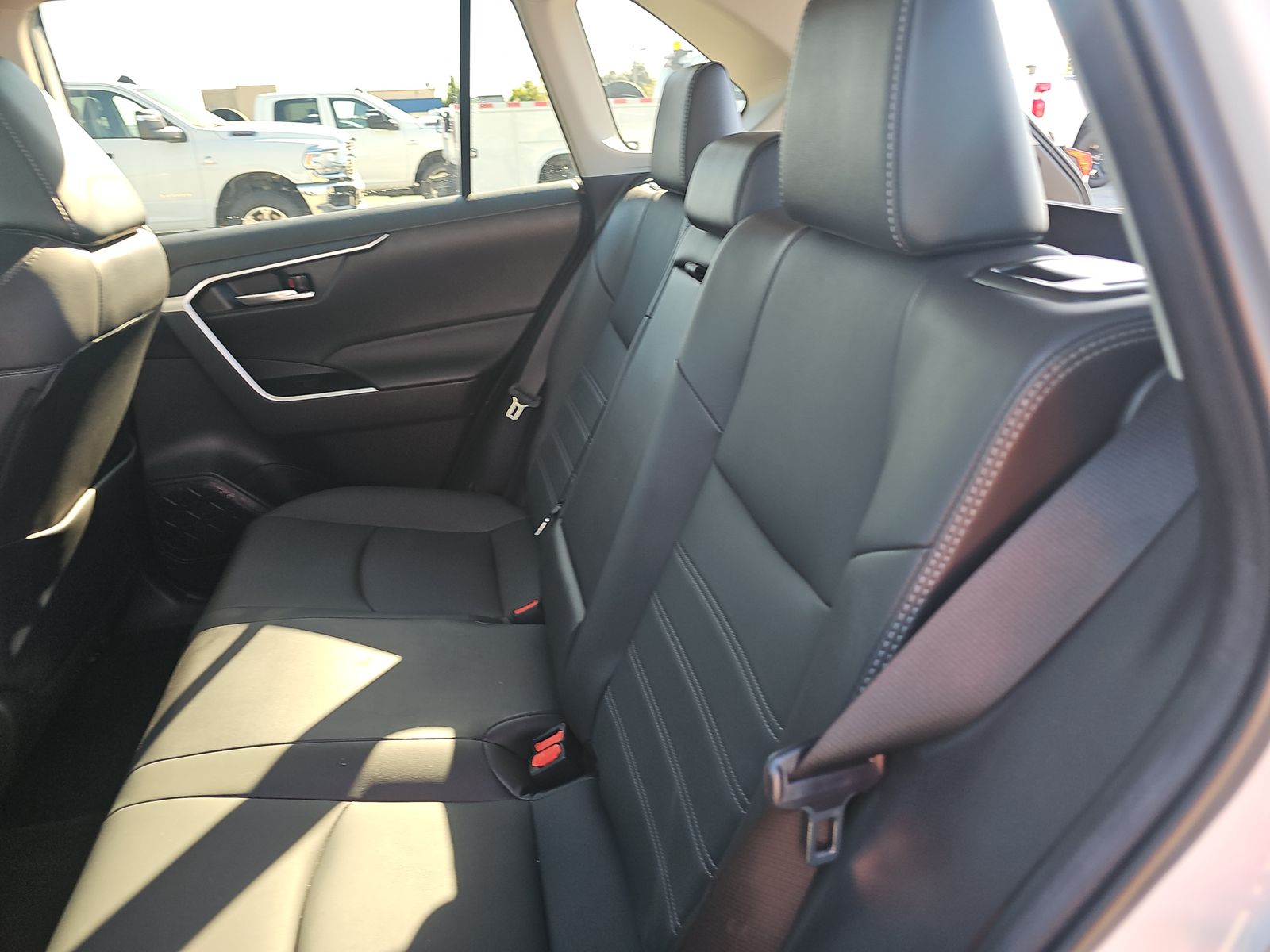 2023 Toyota RAV4 Hybrid XLE Premium AWD