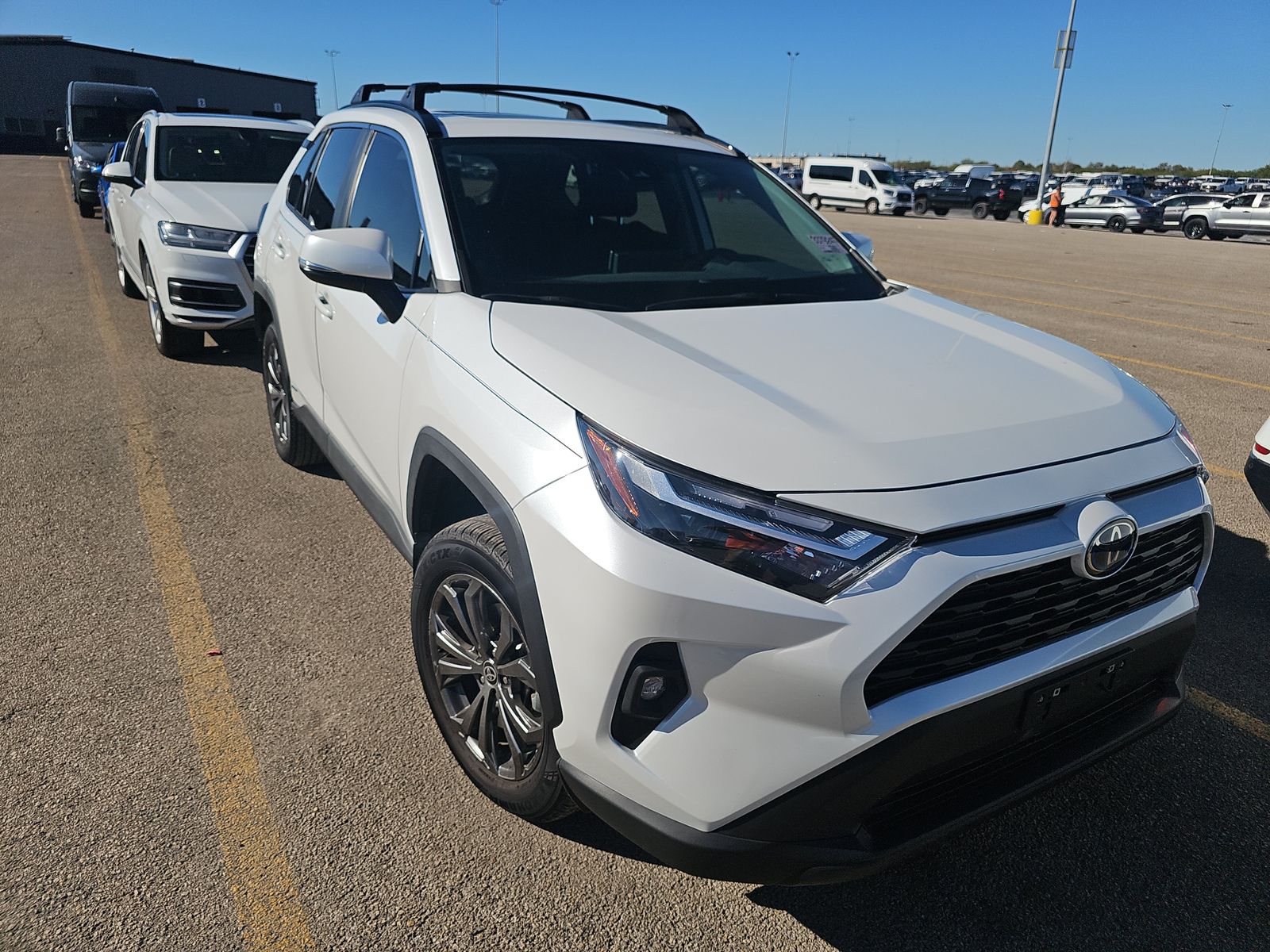 2023 Toyota RAV4 Hybrid XLE Premium AWD