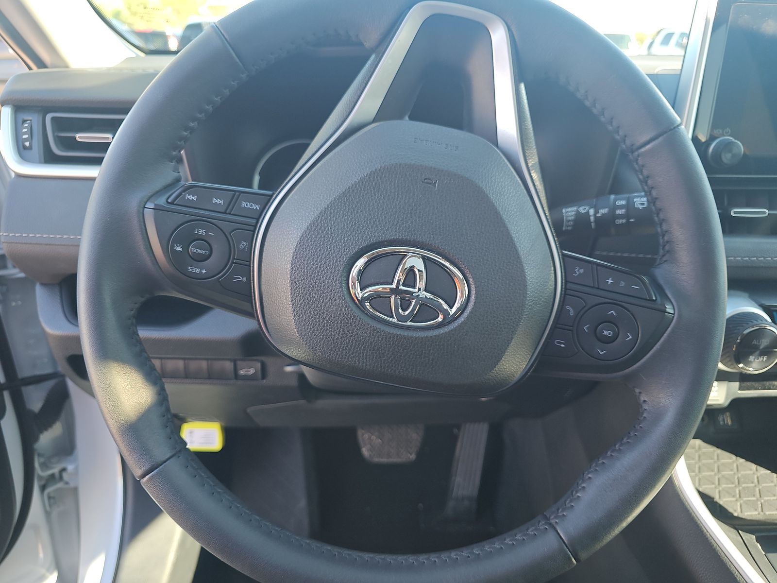 2023 Toyota RAV4 Hybrid XLE Premium AWD