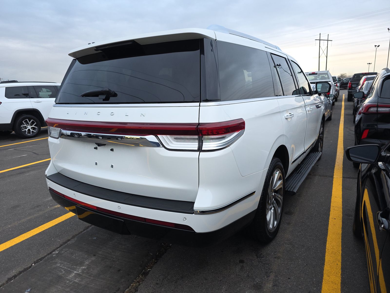 2023 Lincoln Navigator Reserve AWD