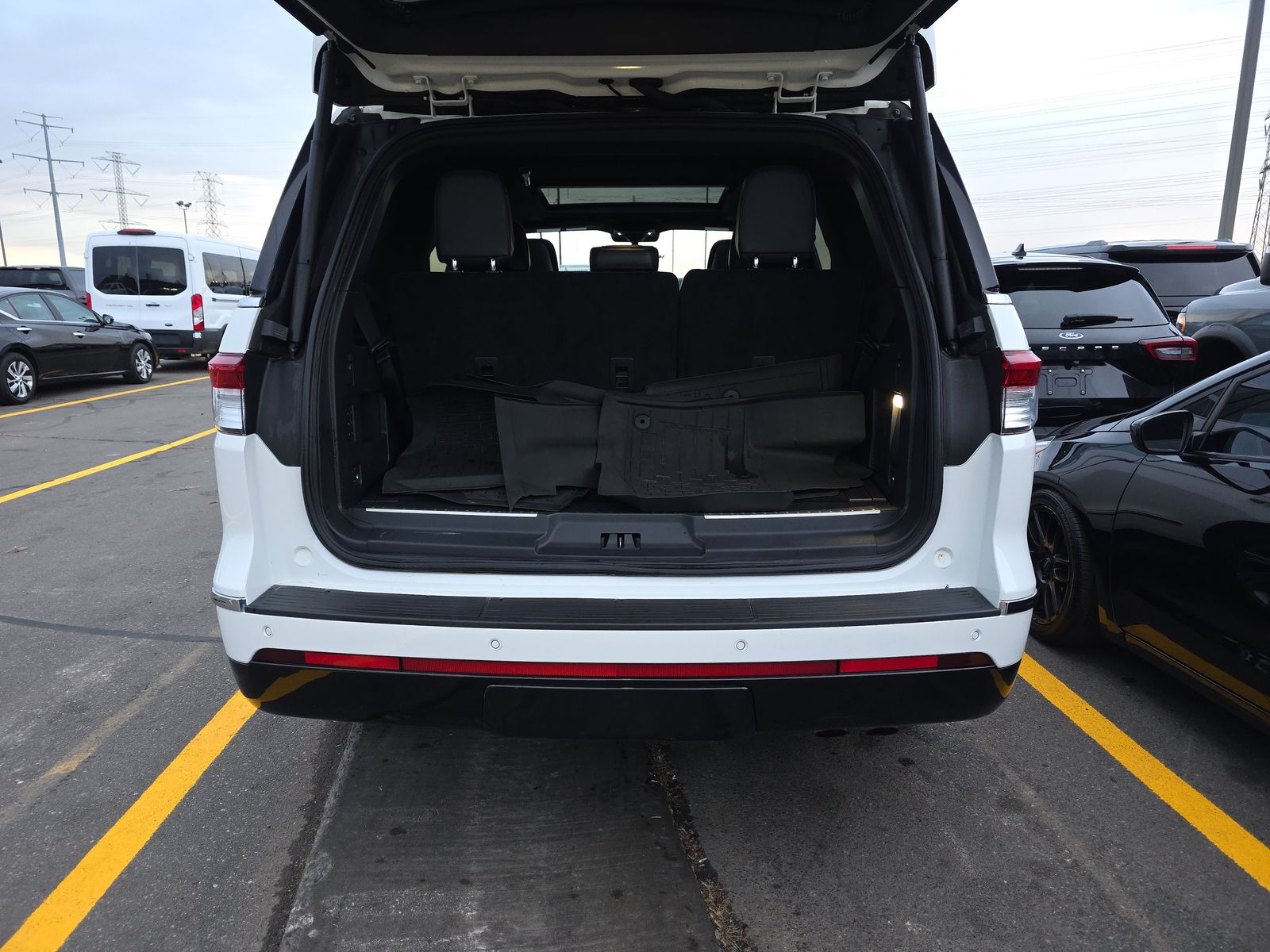 2023 Lincoln Navigator Reserve AWD