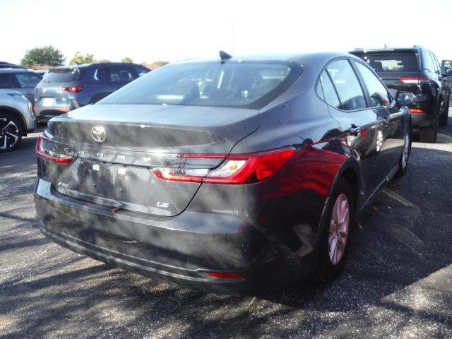 2025 Toyota Camry LE FWD