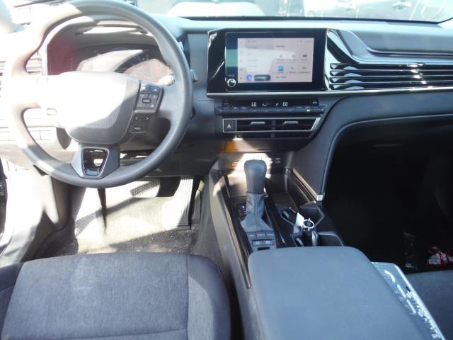 2025 Toyota Camry LE FWD