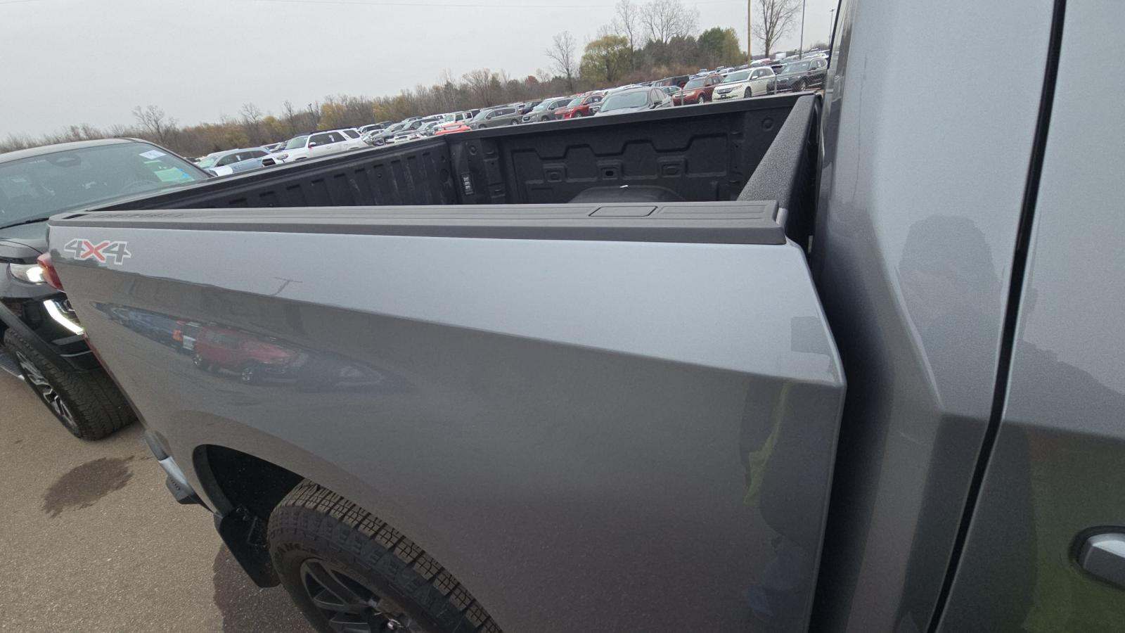 2024 Chevrolet Silverado 1500 RST AWD