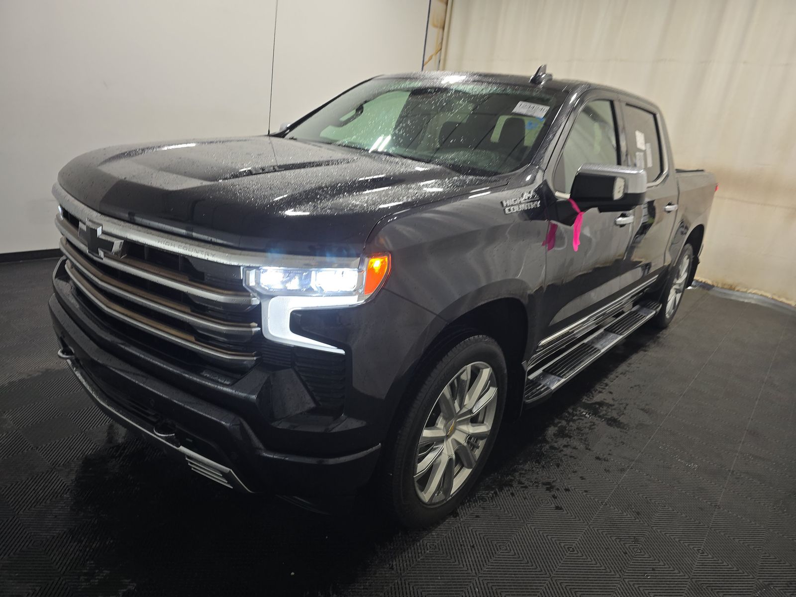 2022 Chevrolet Silverado 1500 High Country AWD